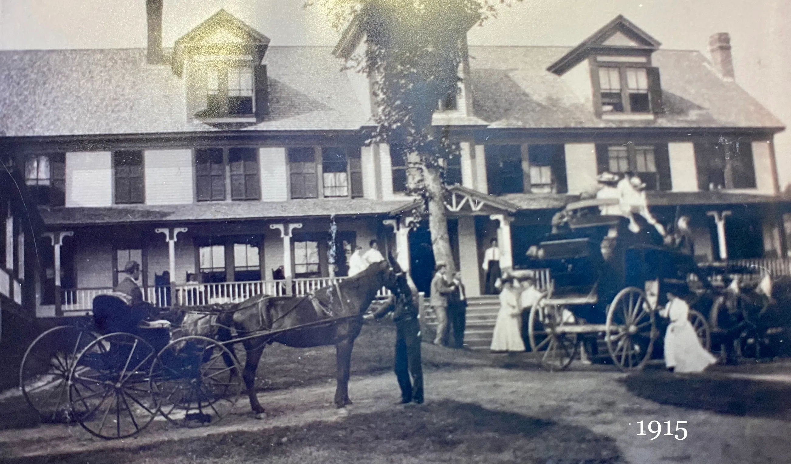 Classic New Hampshire Hospitality - 1915